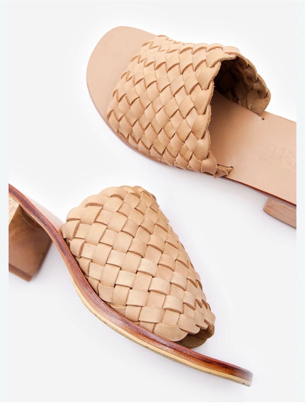 NWOT VICI Woven Slide Mules - Open Toe Casual Slides